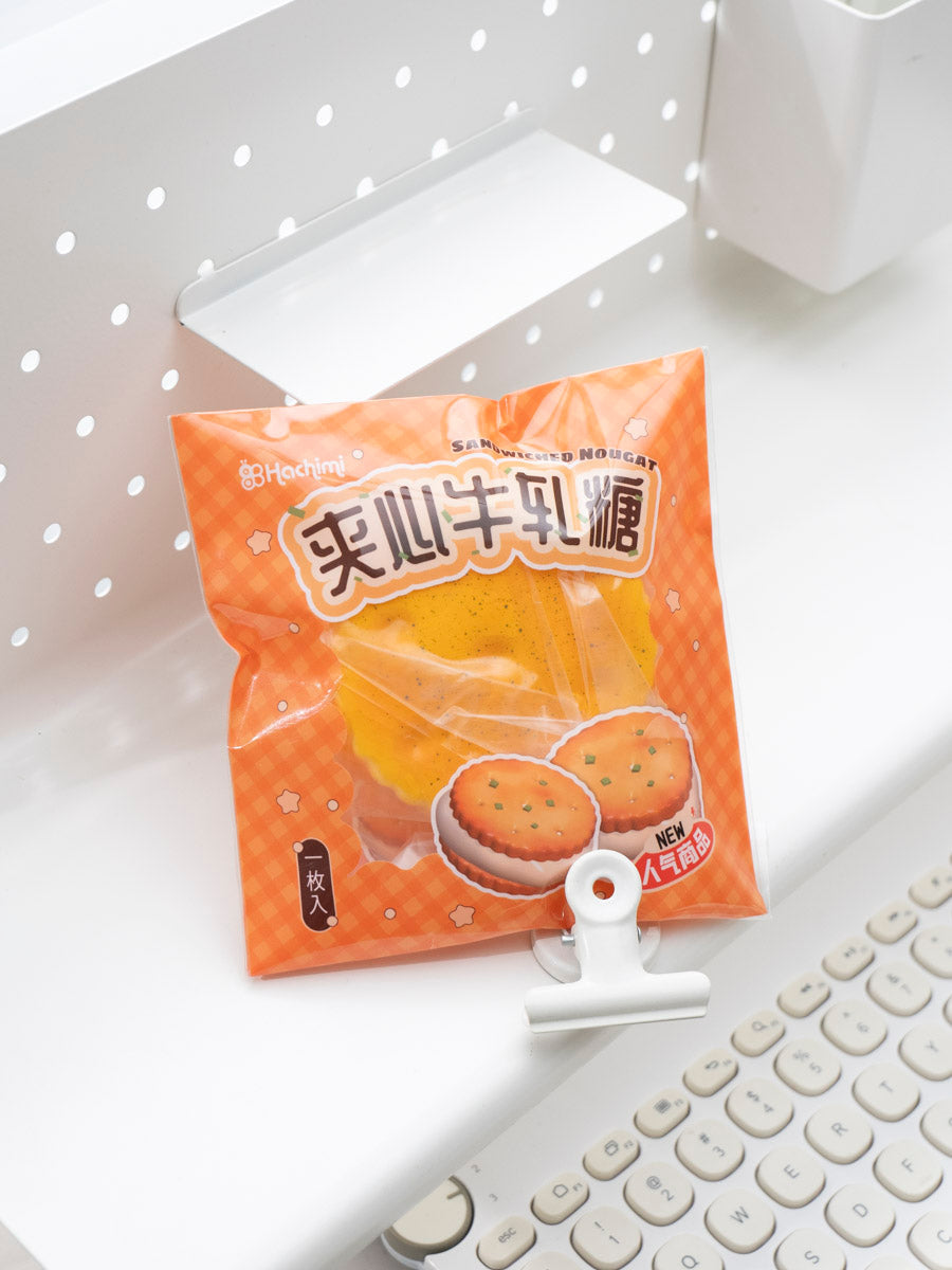 Sweet Nougat Cracker Sandwich Slow-Rising Squishy