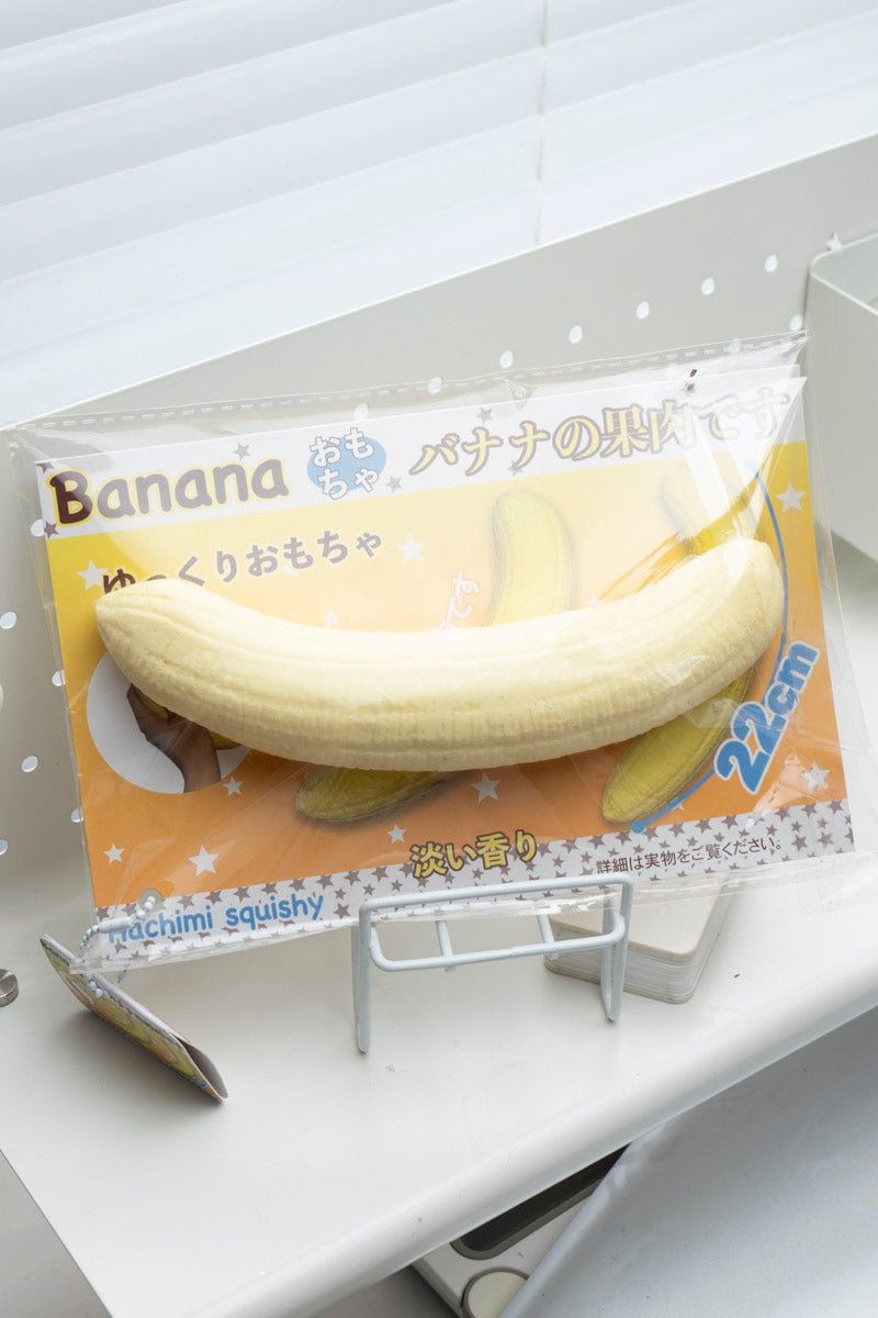 Ultra-Realistic Peeled Banana Slowrising